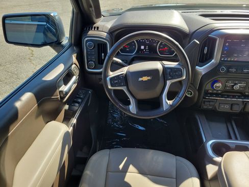 Used 2021 Chevrolet Silverado 1500 LTZ w/ Technology Package AWD/4WD image 19