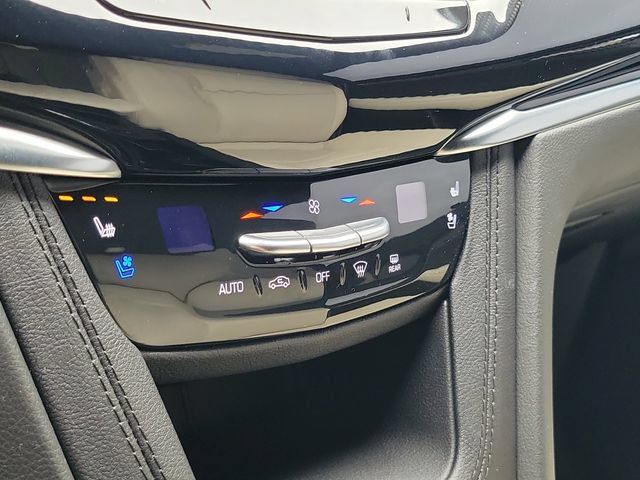 Used 2025 Cadillac XT6 Sport w/ Technology Package AWD/4WD image 18