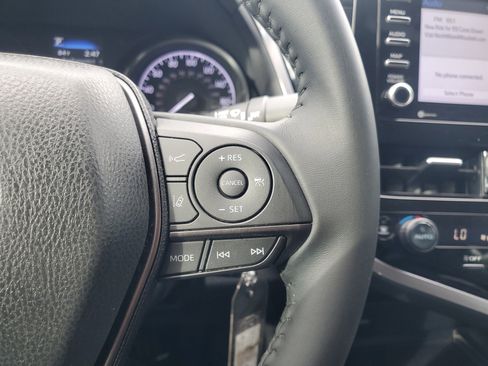 Used 2023 Toyota Camry SE image 22