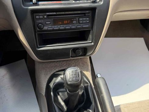 Used 1998 Honda Prelude image 22
