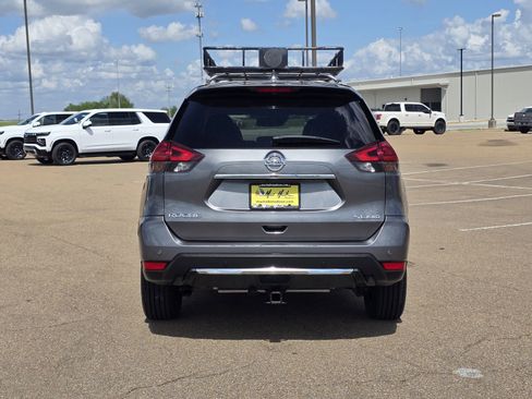 Used 2019 Nissan Rogue SL AWD/4WD image 6