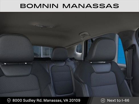 New 2026 Chevrolet Trax LT image 24