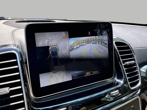 Used 2019 Mercedes-Benz GLS 450 4MATIC image 27