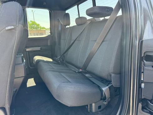 Used 2018 Ford F150 XLT w/ Equipment Group 302A Luxury AWD/4WD image 10