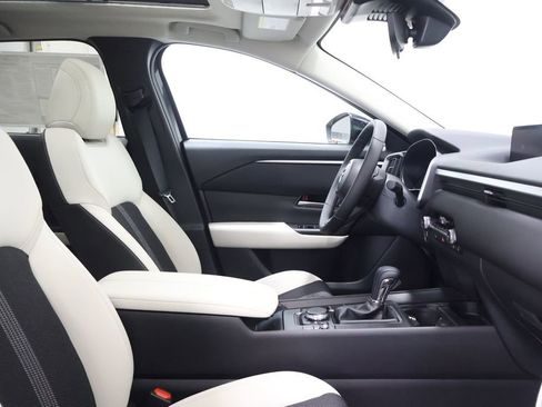 New 2026 MAZDA CX-50 AWD 2.5 S w/ Cargo Package image 21