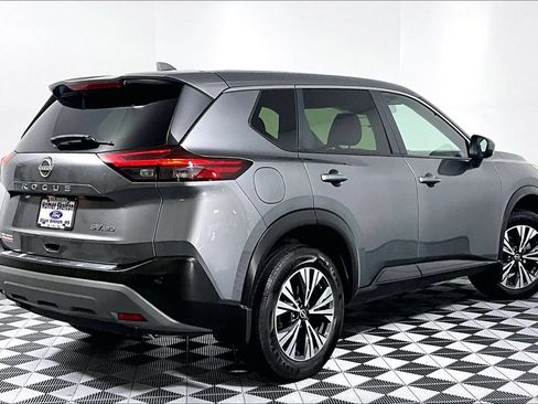 Used 2023 Nissan Rogue SV AWD/4WD image 12