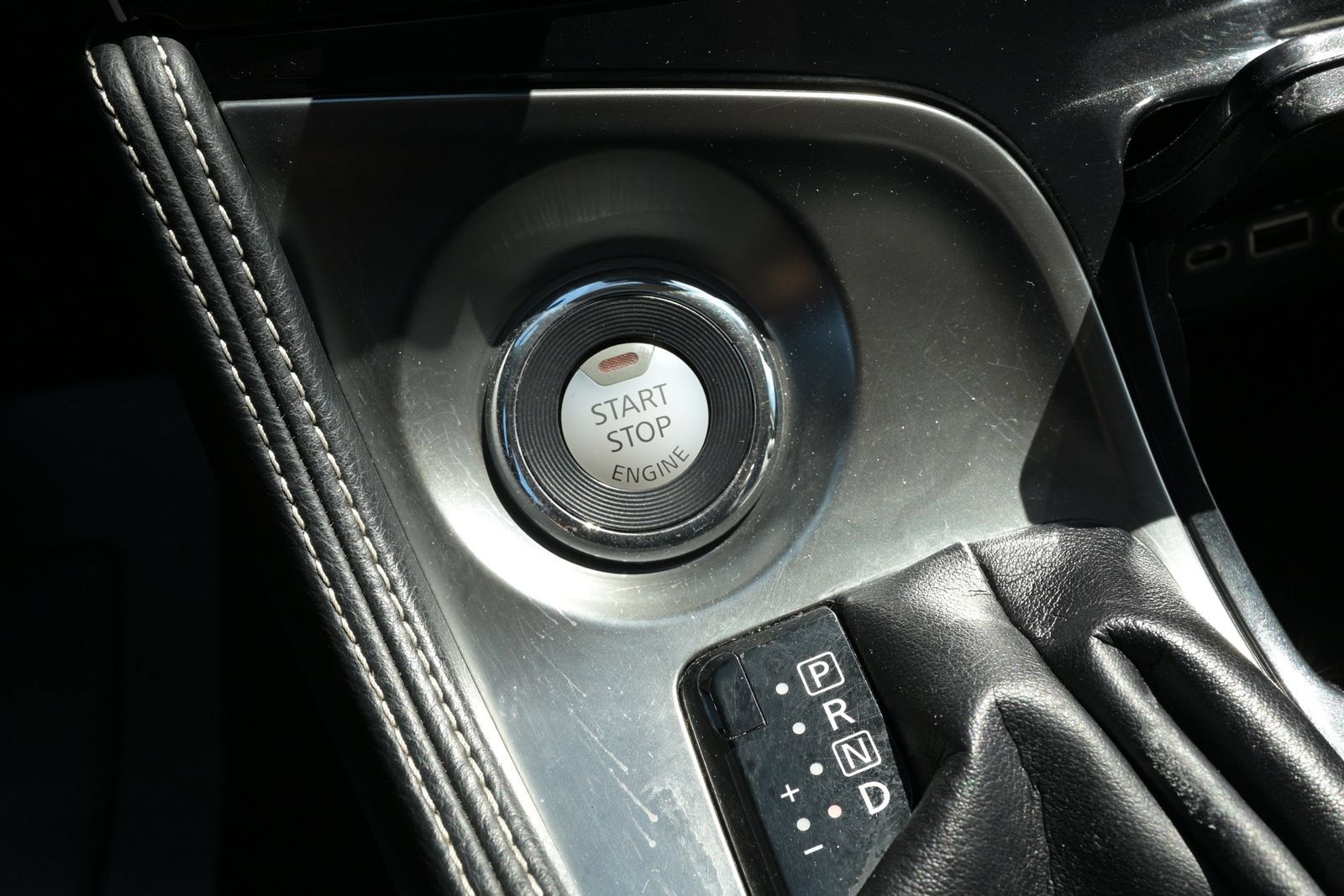 Used 2023 Nissan Maxima SL FWD image 4
