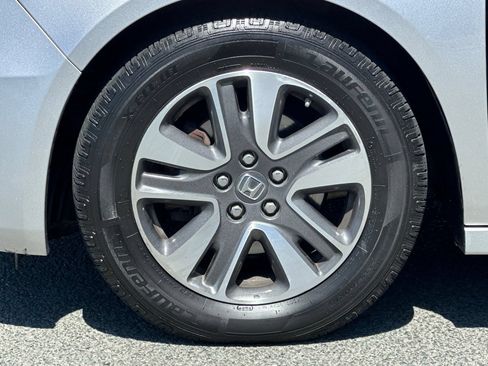 Used 2015 Honda Odyssey Touring image 26