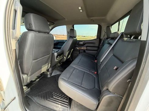 Used 2021 Chevrolet Silverado 1500 LT Trail Boss w/ Convenience Package II image 21