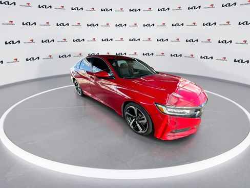 Used 2020 Honda Accord Sport image 2