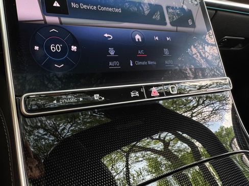 Used 2023 Mercedes-Benz S 580 4MATIC Sedan image 67