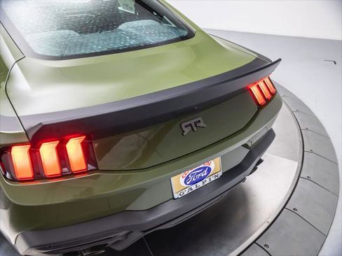 New 2026 Ford Mustang GT Premium w/ GT Performance Package RWD image 32