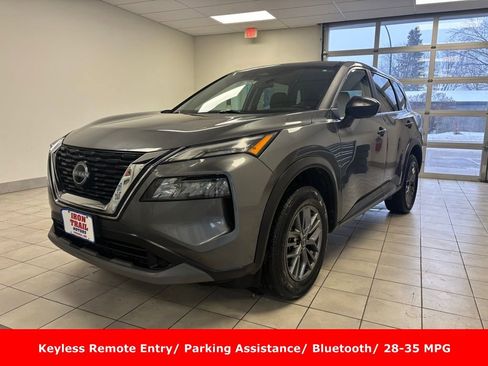 Used 2023 Nissan Rogue S image 1