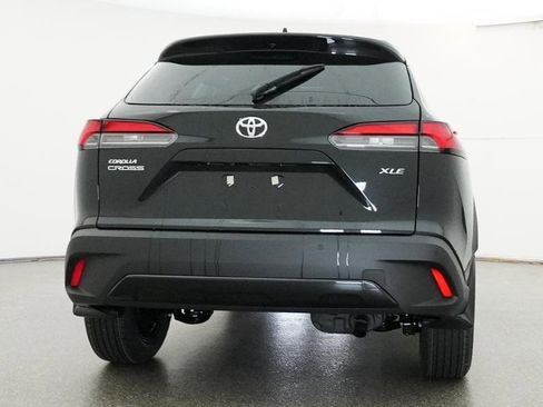 New 2026 Toyota Corolla Cross XLE FWD image 15
