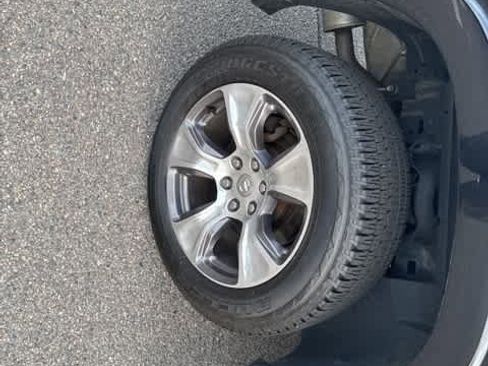 Used 2020 RAM 1500 Laramie image 9