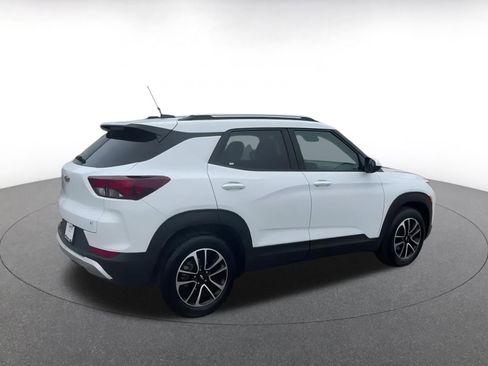 Used 2025 Chevrolet TrailBlazer LT image 15