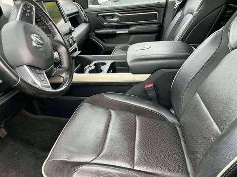 Used 2021 RAM 1500 Laramie AWD/4WD image 5