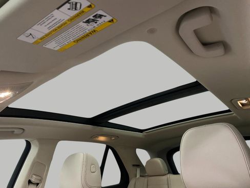 Certified 2026 Mercedes-Benz GLE 350 4MATIC image 33