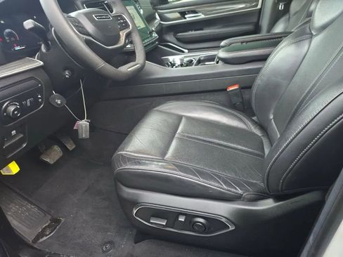 Used 2022 Jeep Wagoneer Series II image 7