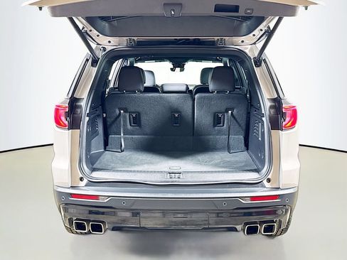 Certified 2026 GMC Acadia AT4 w/ Luxury Package AWD/4WD image 26