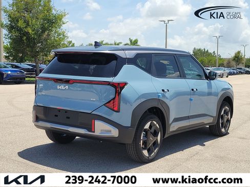 New 2027 Kia Seltos S AWD/4WD image 6