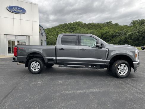 Certified 2026 Ford F350 XLT w/ FX4 Off-Road Package AWD/4WD image 2