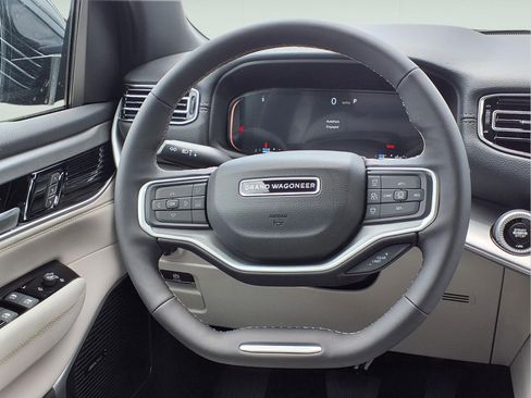 New 2026 Jeep Grand Wagoneer 2WD image 9
