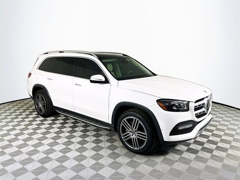 Used 2022 Mercedes-Benz GLS 450 4MATIC image 1