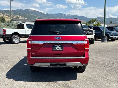Used 2021 Ford Expedition XLT AWD/4WD image 6