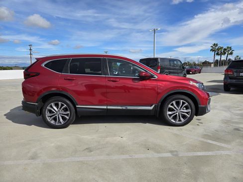 Used 2022 Honda CR-V Touring image 2