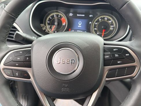 Used 2022 Jeep Cherokee Latitude Lux image 12