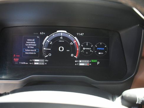 Certified 2025 Toyota Tundra 1794 Edition AWD/4WD image 32