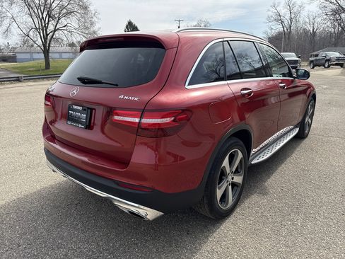 Used 2016 Mercedes-Benz GLC 300 4MATIC w/ Driver Assistance Package image 5