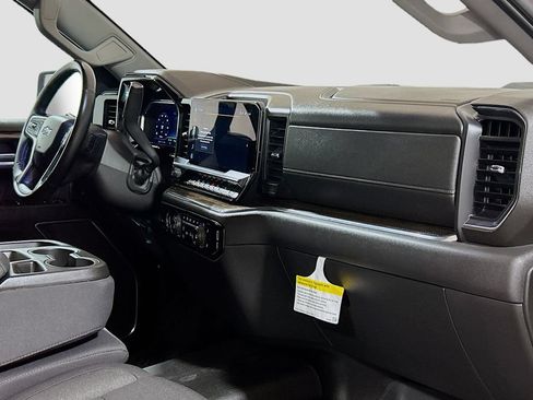 Used 2024 Chevrolet Silverado 1500 LT Trail Boss w/ LPO, Dark Essentials Package AWD/4WD image 26