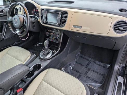 Used 2019 Volkswagen Beetle 2.0T SE image 20