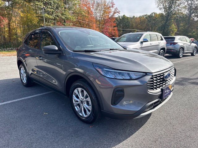 Certified 2023 Ford Escape Active AWD/4WD image 4