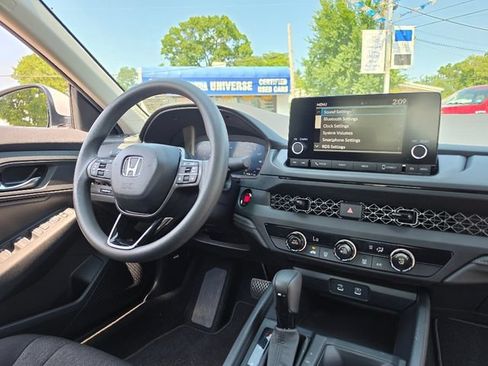 Used 2025 Honda Accord LX image 13