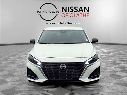 Certified 2025 Nissan Altima 2.5 SV FWD image 31