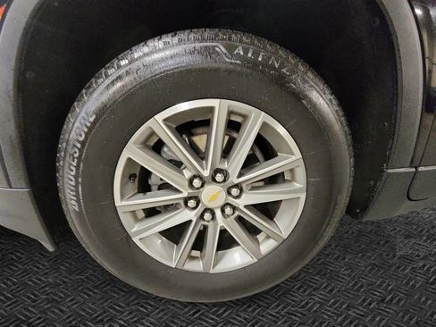 Certified 2023 Chevrolet Traverse LT AWD/4WD image 12