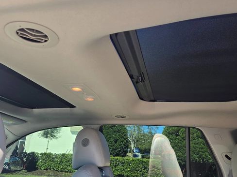 Used 2016 Buick Enclave Premium w/ Experience Buick Package image 13