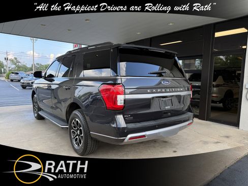 Used 2022 Ford Expedition XLT AWD/4WD image 7