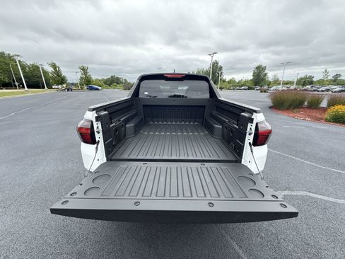 Used 2026 Hyundai Santa Cruz SE image 25