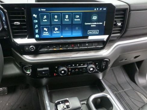 Used 2023 Chevrolet Silverado 1500 LTZ image 20