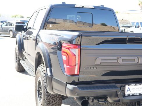 Used 2025 Ford F150 Raptor AWD/4WD image 16