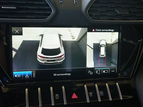 Used 2023 Lamborghini Urus S AWD/4WD image 15