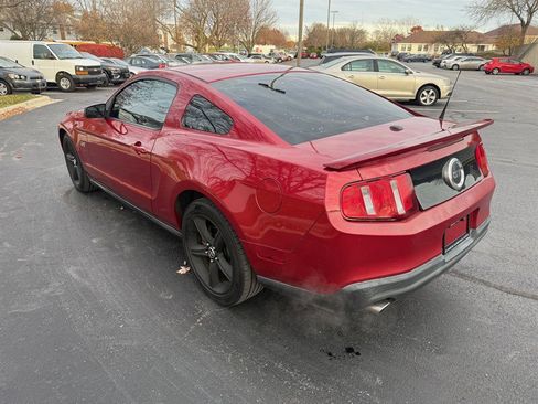 Used 2010 Ford Mustang GT image 35