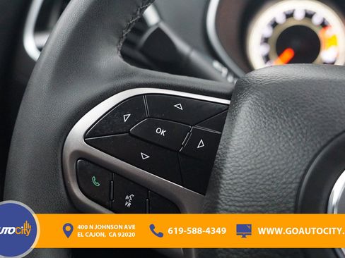 Used 2022 Jeep Cherokee Limited w/ Elite Package image 22