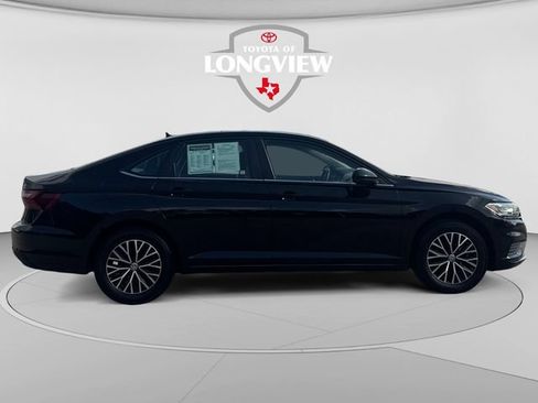 Used 2021 Volkswagen Jetta SE w/ SE Cold Weather Package FWD image 6