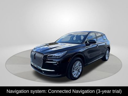 Used 2024 Lincoln Corsair FWD image 3