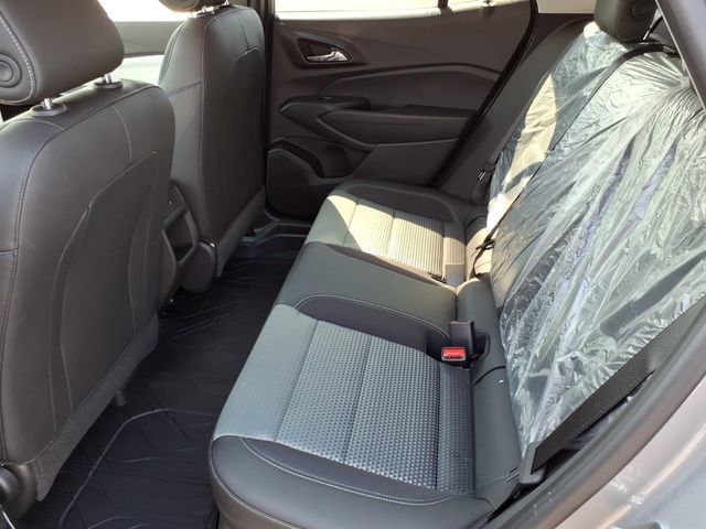 New 2026 Chevrolet Trax LT w/ Driver Confidence Package FWD image 8